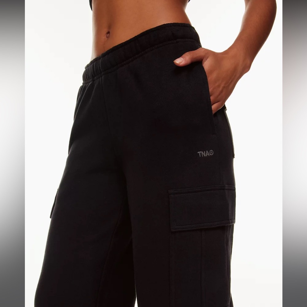 Aritzia TNA Cargo Mega Sweatpants